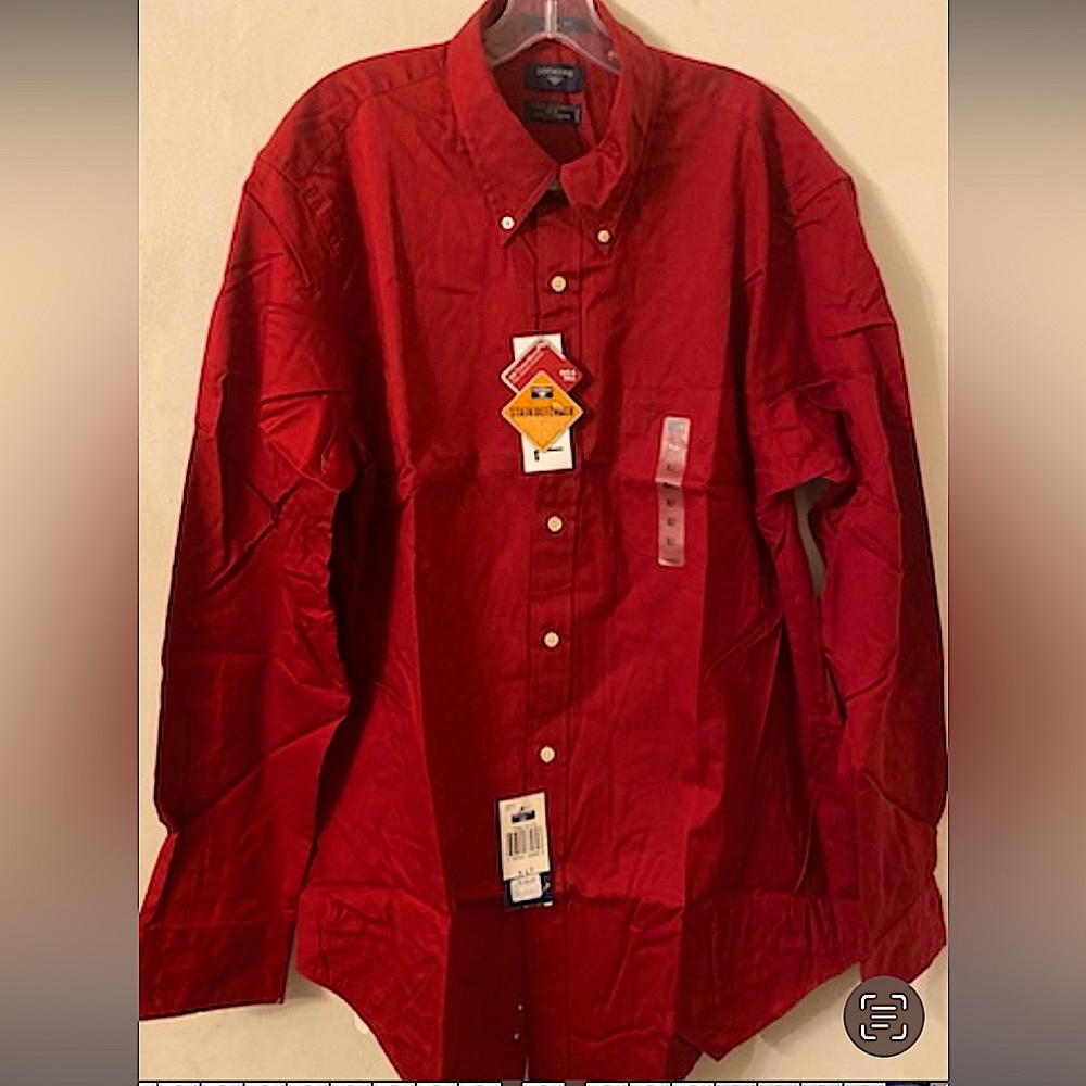 Dockers Men Classic Fit Big & Tall Button Down Shirt XLT.